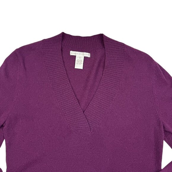 Sarah Spencer Angora Blend Deep V-Neck Pullover Knit Sweater Women's Size Small - Picture 2 of 5